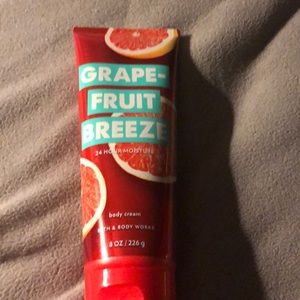 Bath and body works body cream